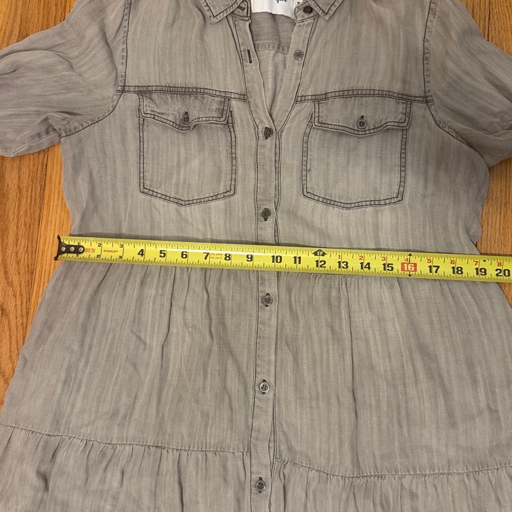 Grey Button-Front Mini Dress - Picture 9 of 10